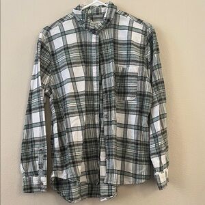 Women’s Universal Thread Green Flannel